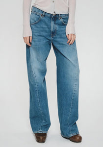 Big Twisted Seam Jean