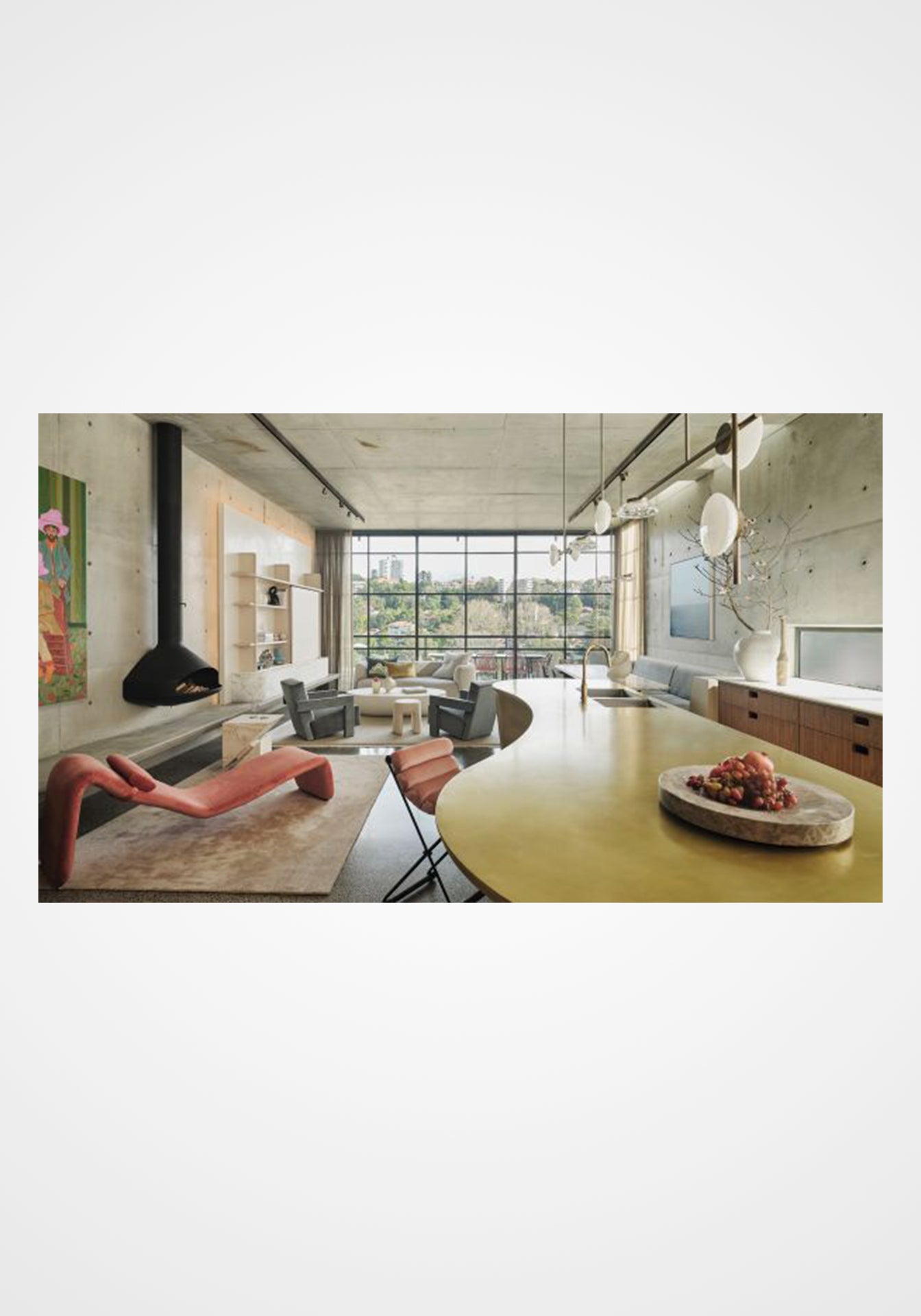 Curated Living: Elegant Interiors and Artful Homes