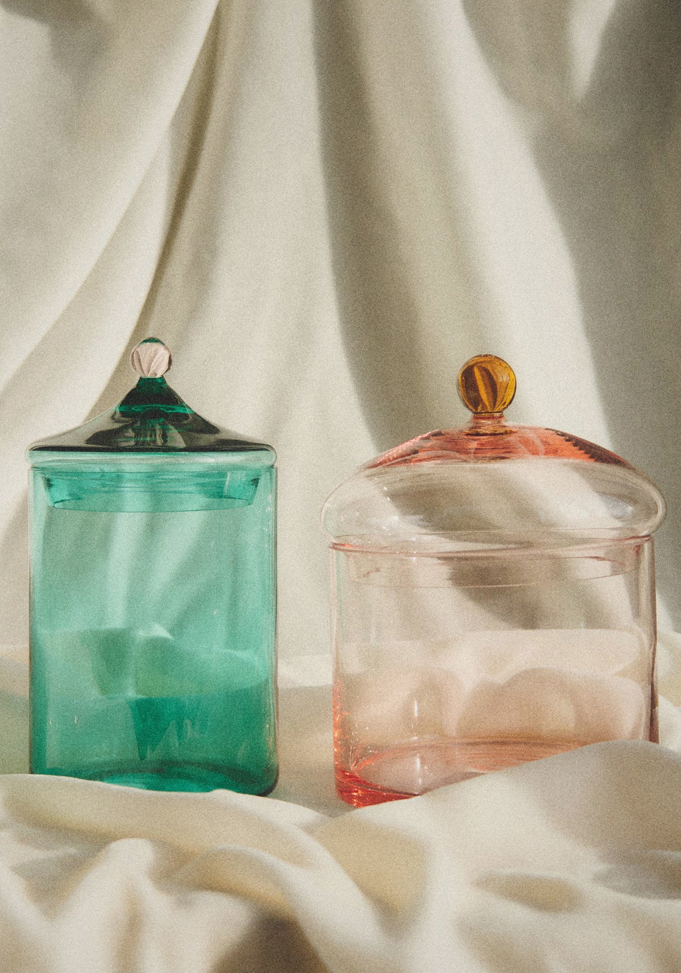 Noam Bonbonniere, Tall