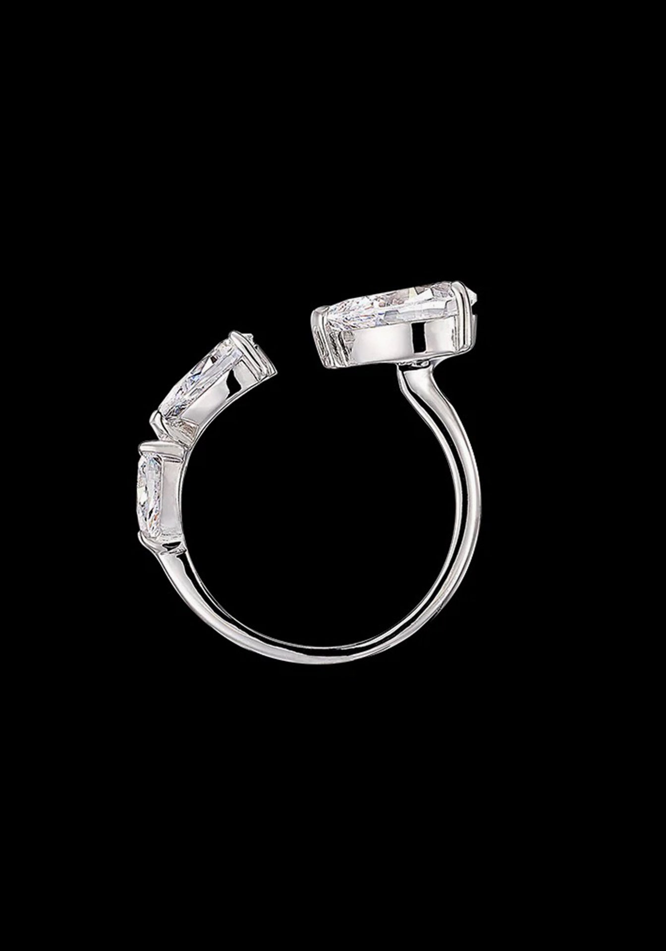 Nova, 18K White Gold + Diamond Ring