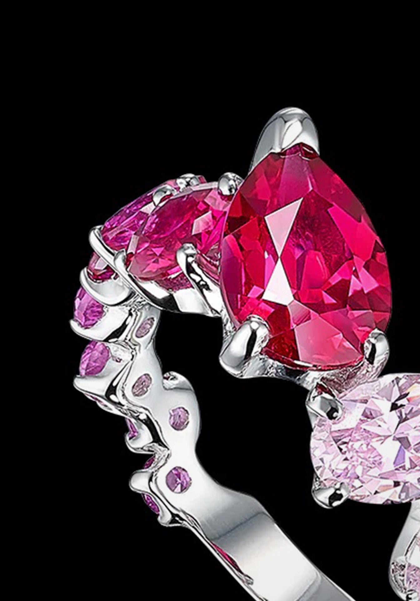 Ombré Nova Starburst, 18K White Gold + Pink Sapphire Ring