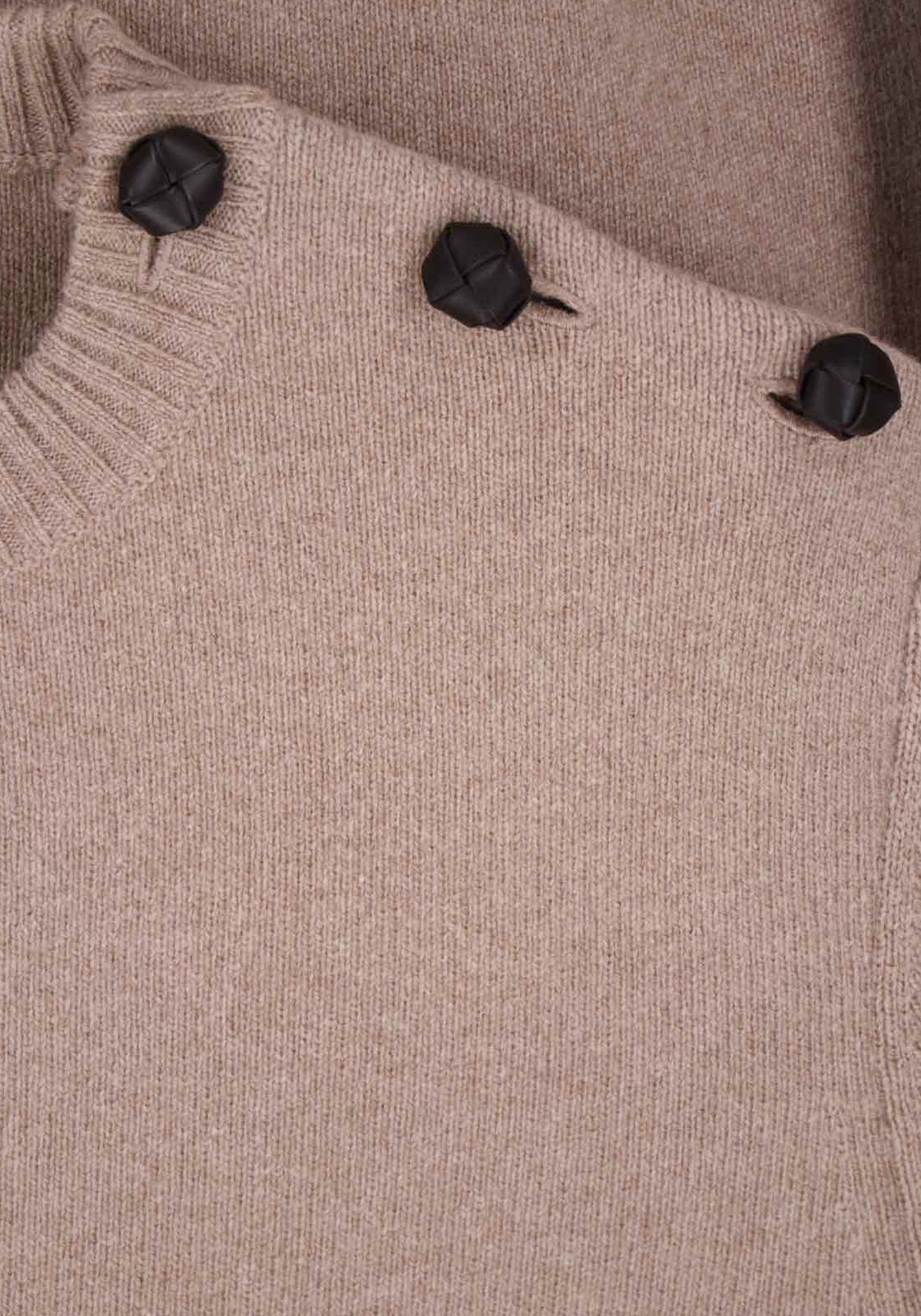 Compact Wool Sweater With Intrecciato Buttons