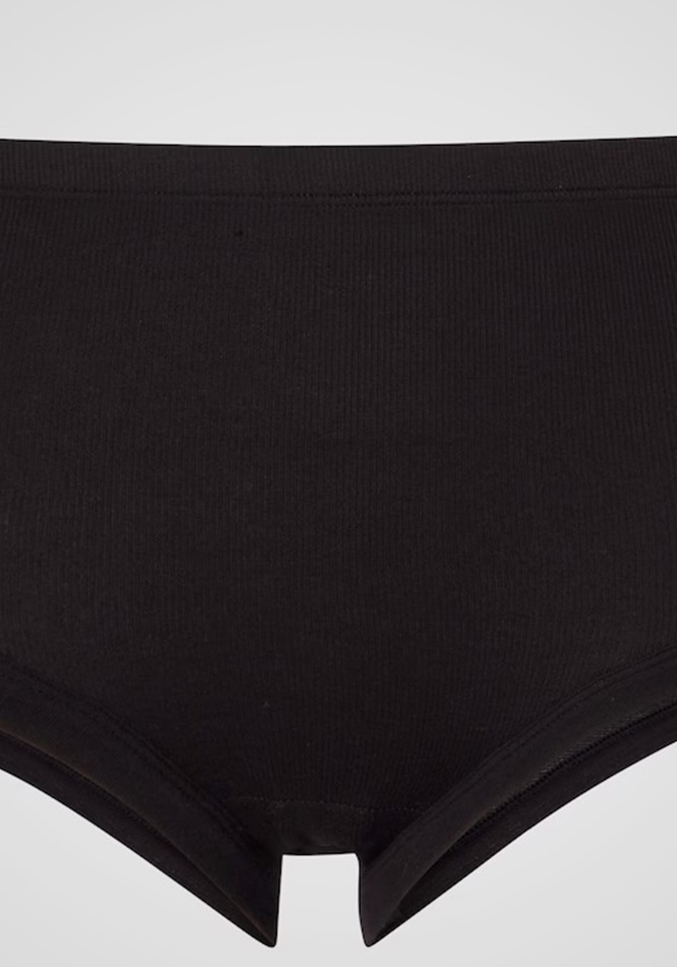 Tyra Under Set Briefs