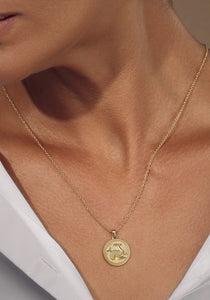 Capricorn, 18K Yellow Gold Pendant Necklace