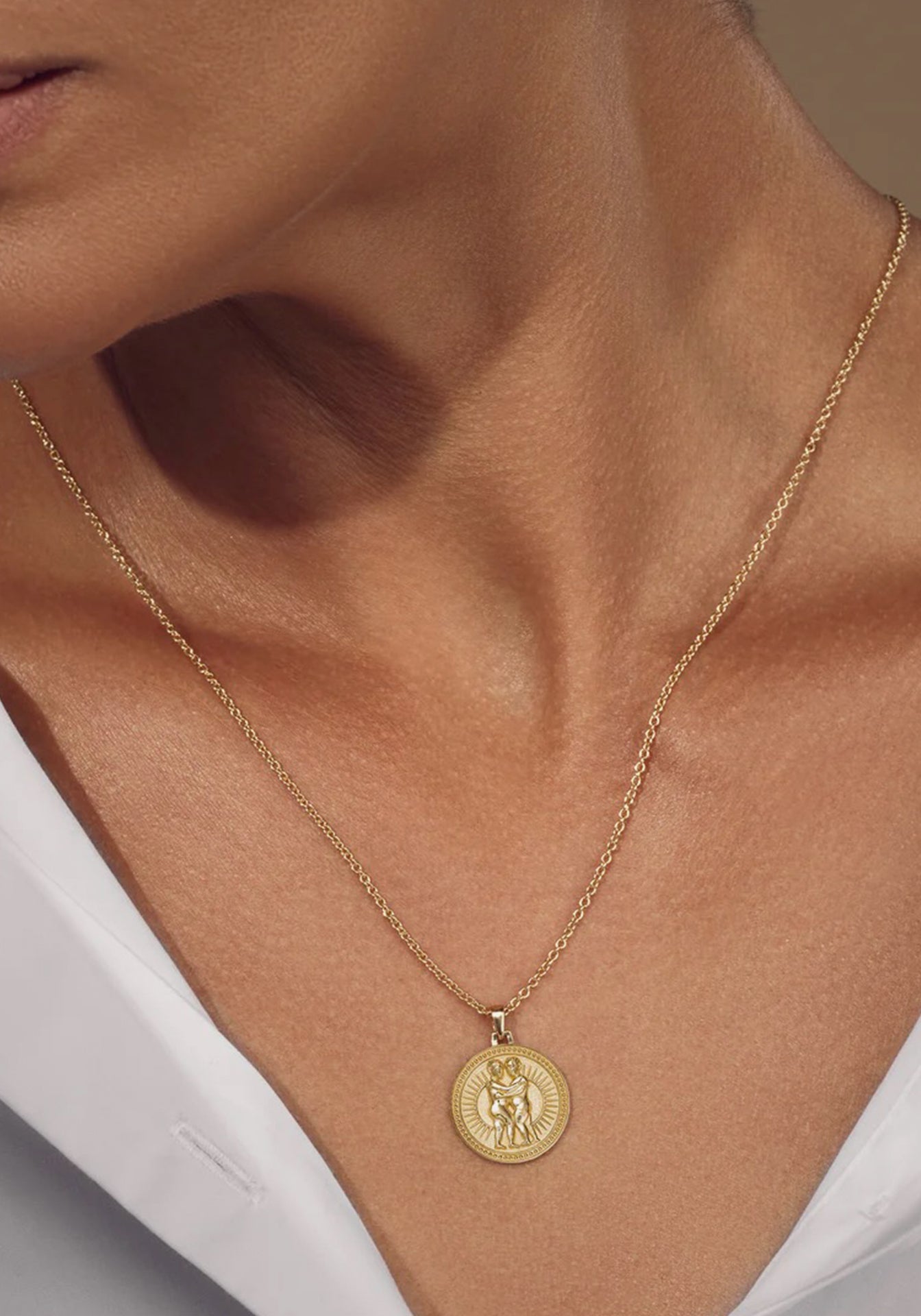 Gemini Zodiac, 18K Yellow Gold Pendant Necklace