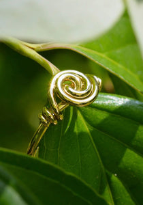 Kosmis, 18K Yellow Gold Ring