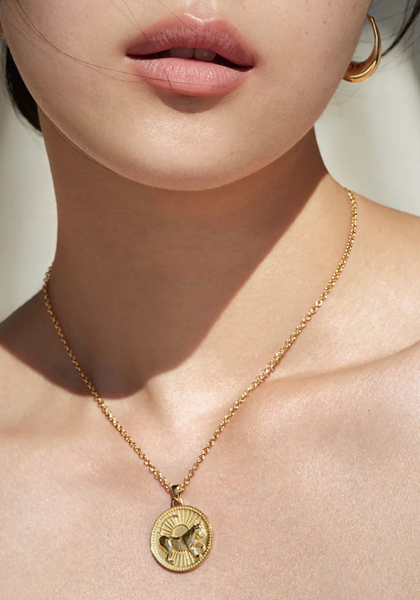 Leo Zodiac, 18K Yellow Gold Necklace