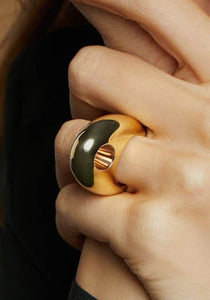 Le Trou, 18K Yellow Gold Ring