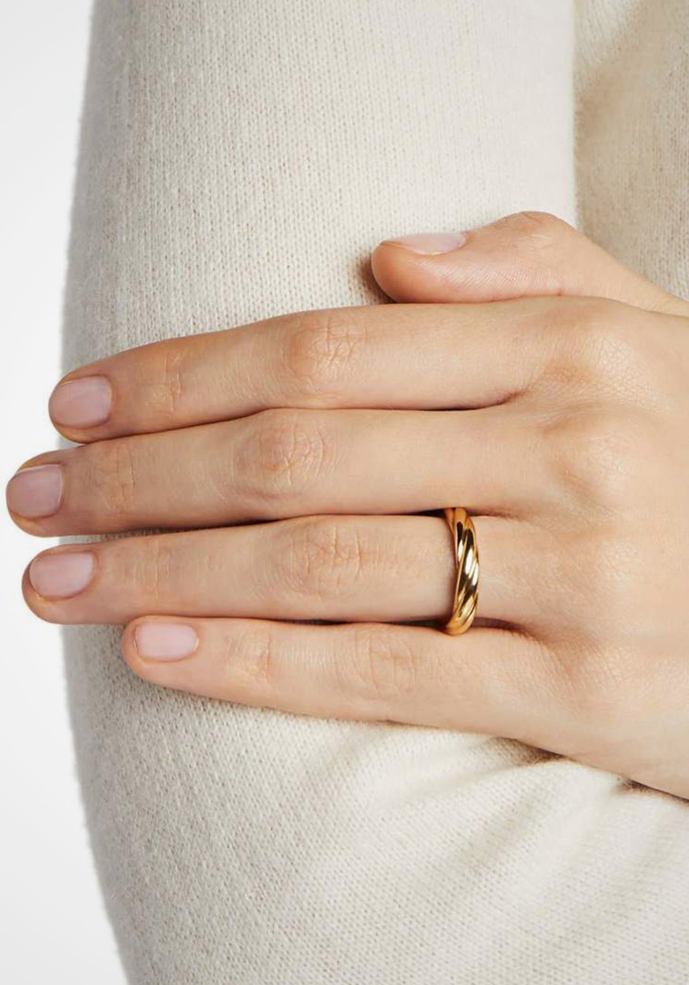 Tenderness, 18K Yellow Gold Ring