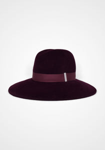 Requiem Fedora