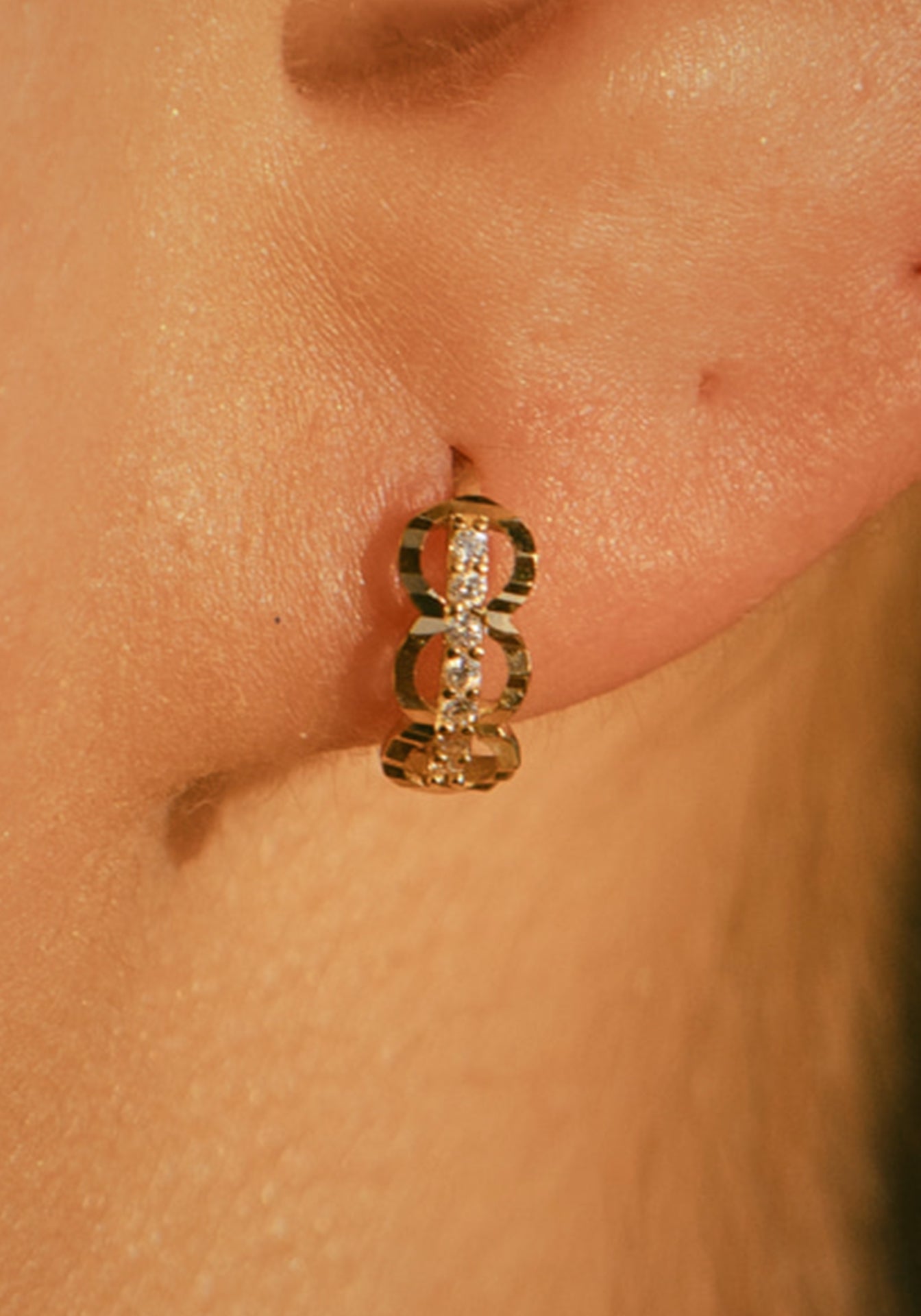 Scalloped Hammered, 14K Yellow Gold Huggies