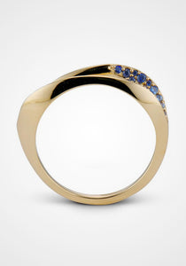 Aerial Concordia, 18K Yellow Gold + Blue Sapphire Ring