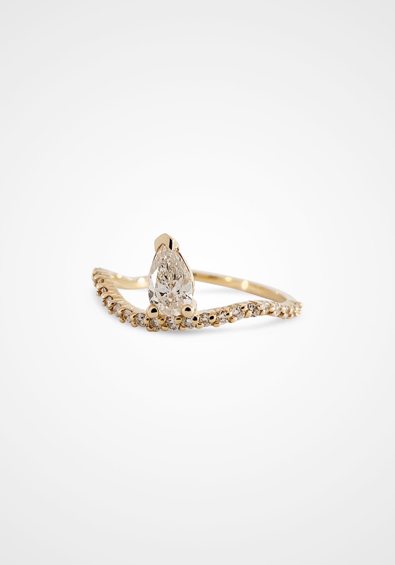Ocean Drop Nalu, 14K Yellow Gold + Diamond Ring