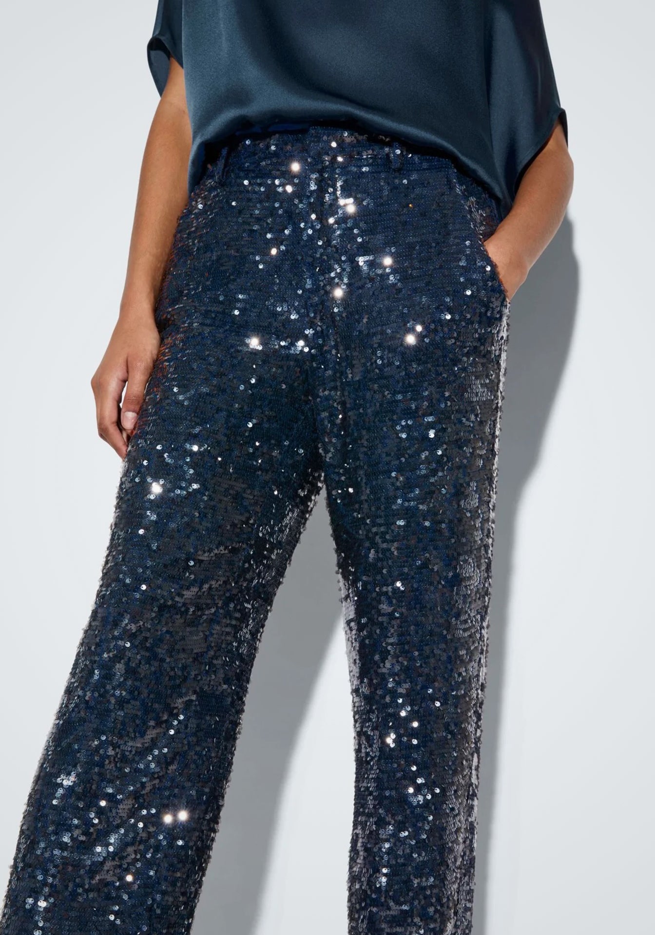 Sequin Tapered Pleated Pant