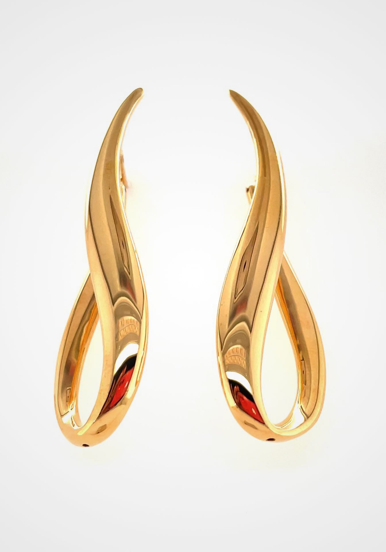 Elongated, 18K Yellow Gold Earrings