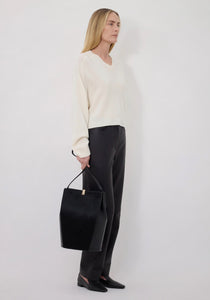 Anzor LDS Cashmere V Neck Sweater