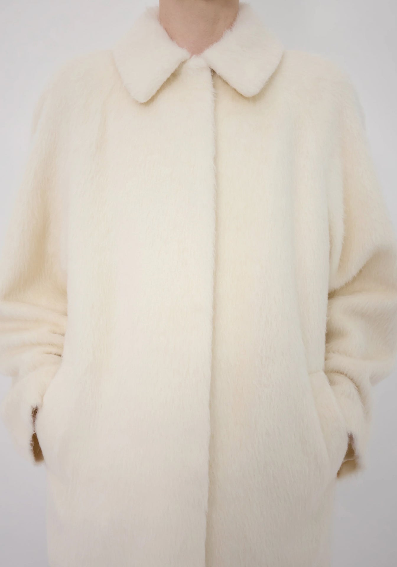 Jakob Alpaca Short Coat