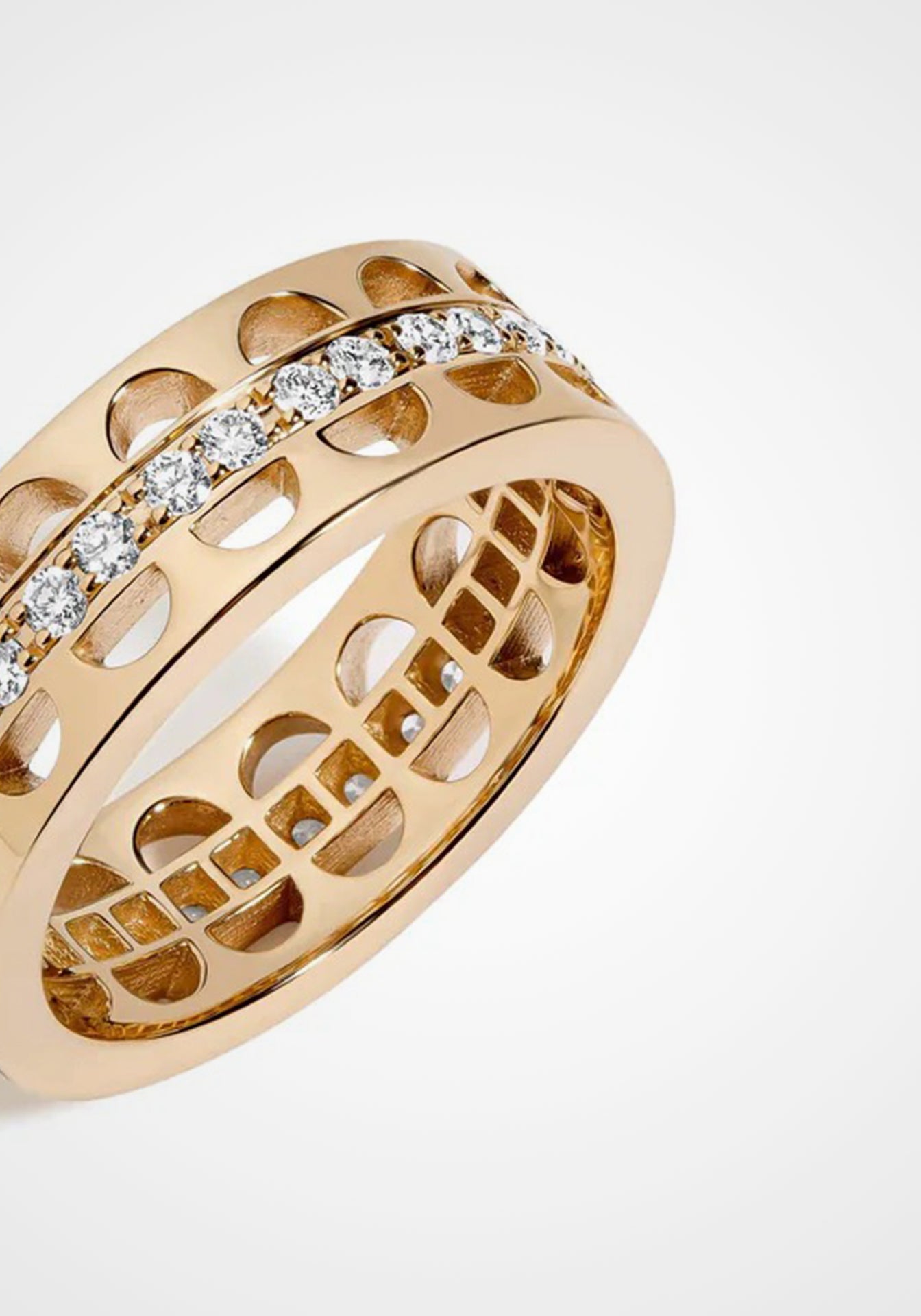 Smiley Lace, 14K Yellow Gold + Diamond Ring