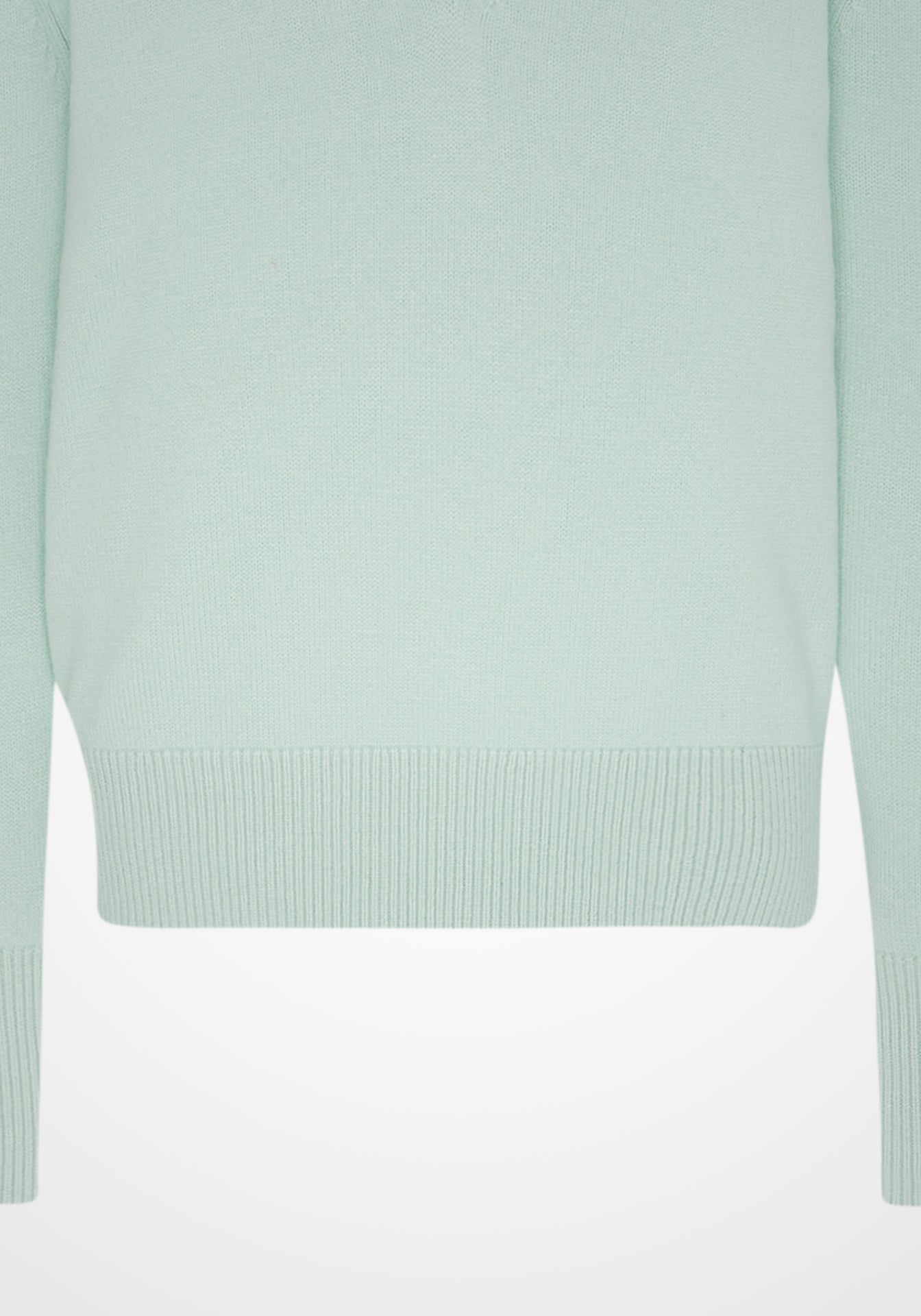 V-Neck Pullover