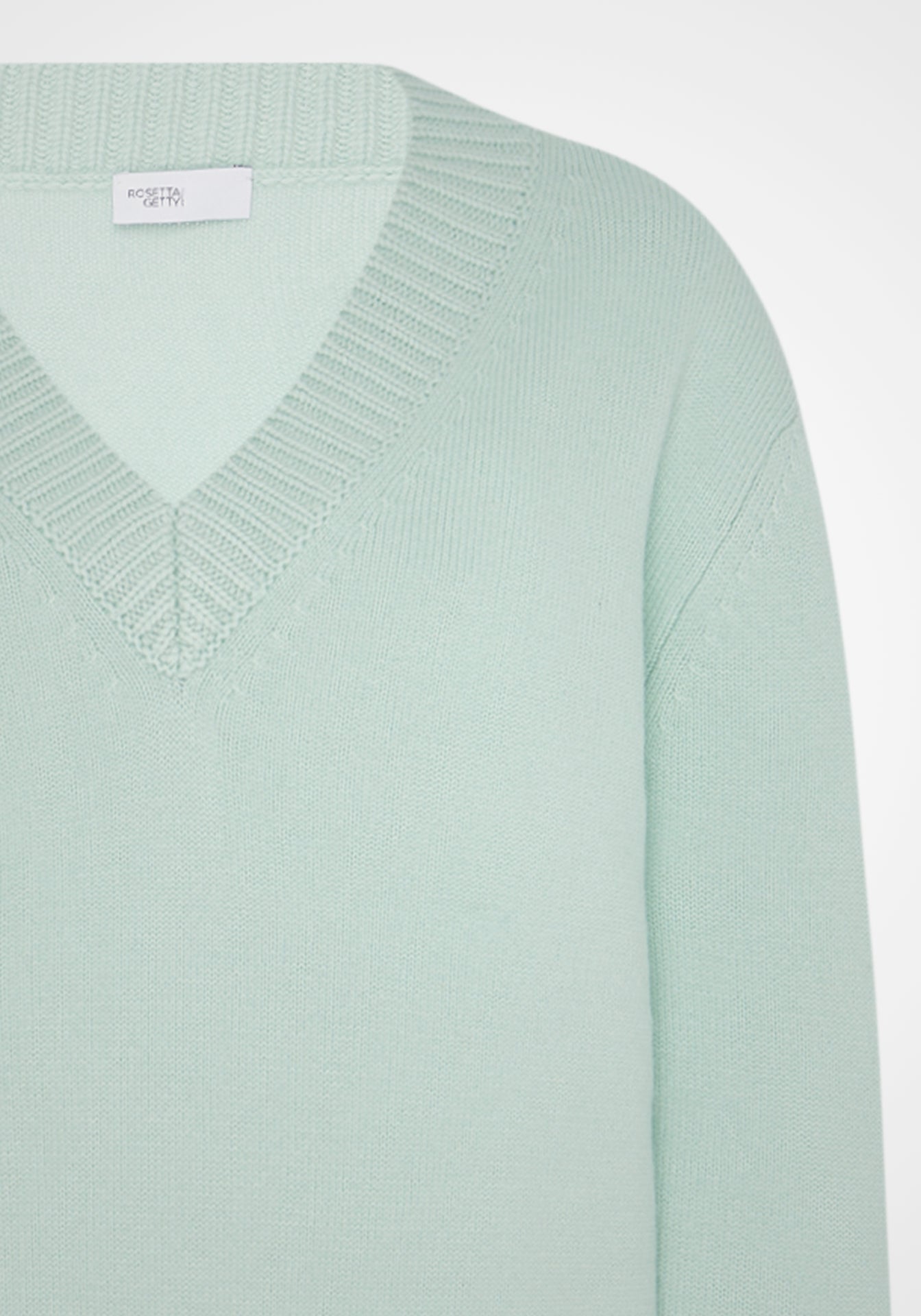 V-Neck Pullover