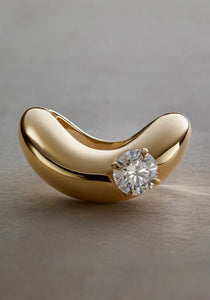 Zaha, 18K Yellow Gold + Diamond Ring