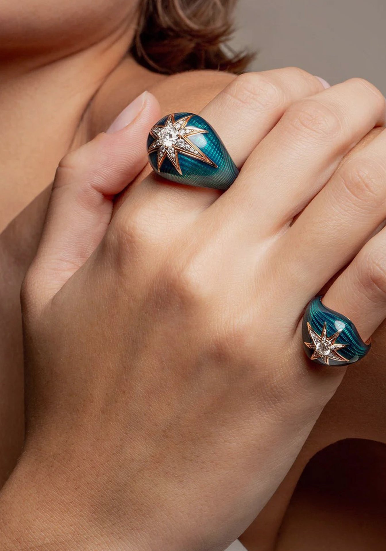 Aïda, 18K Yellow Gold, Petrol Enamel + Diamond Pinky Ring