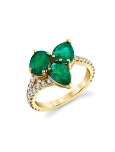 Cluster, 18K Yellow Gold, Emerald + Diamond Ring