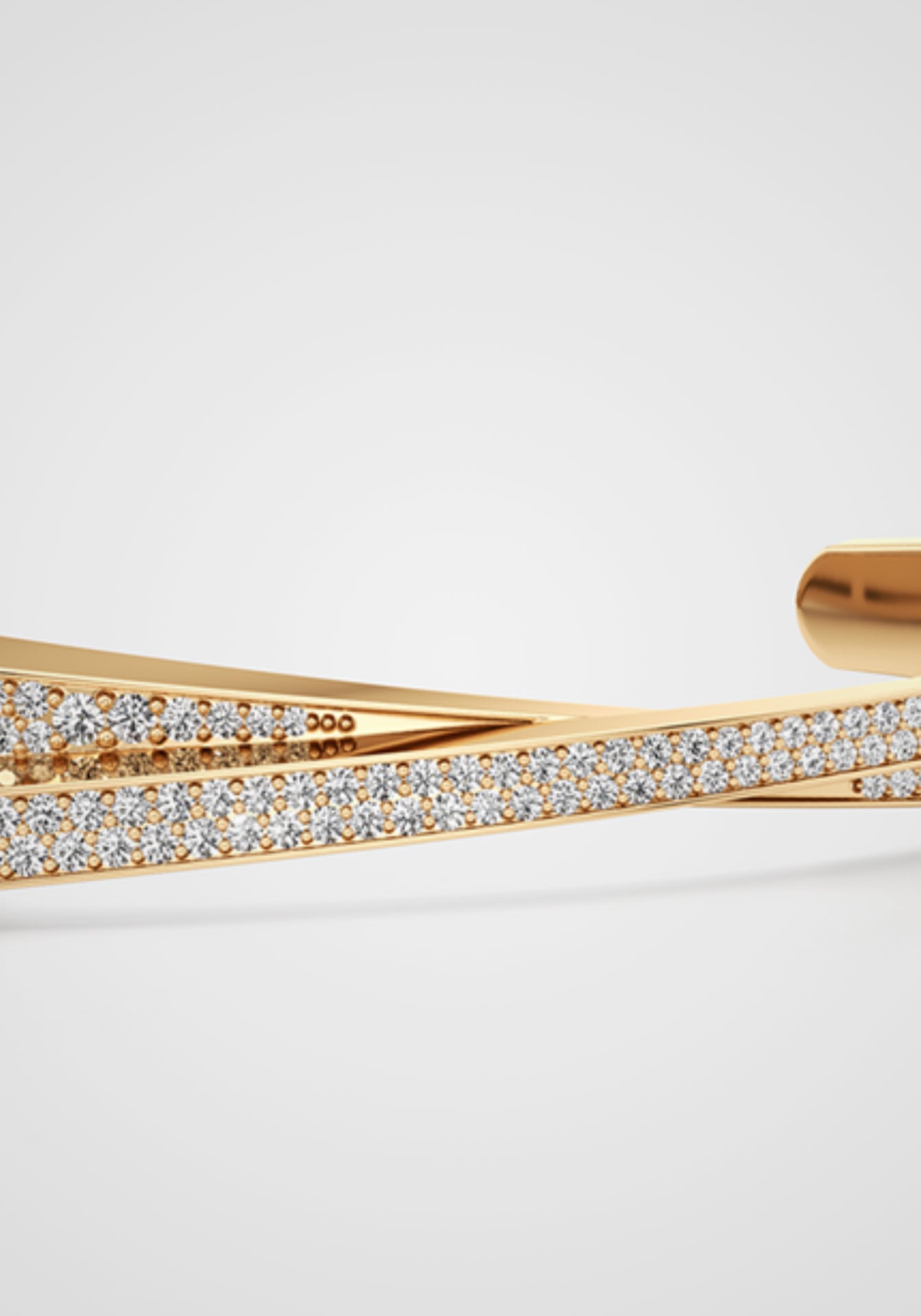 Infinite, 18K Yellow Gold + Pavé Diamond Bangle