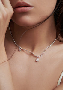 Tear, 18K Yellow Gold + Diamond Curve Necklace