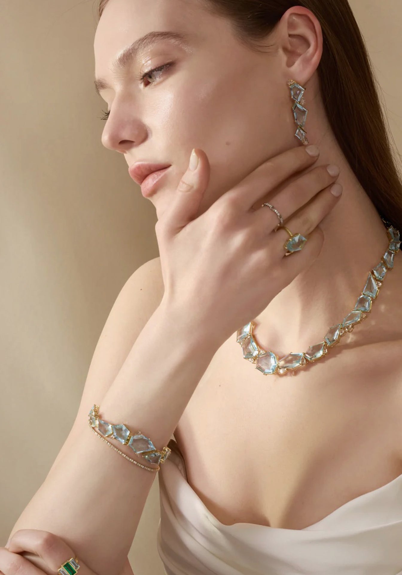 Aquamarine + Diamond Contour, 18K Yellow Gold Bracelet