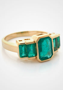 Echo, 18K Yellow Gold + Emerald Ring