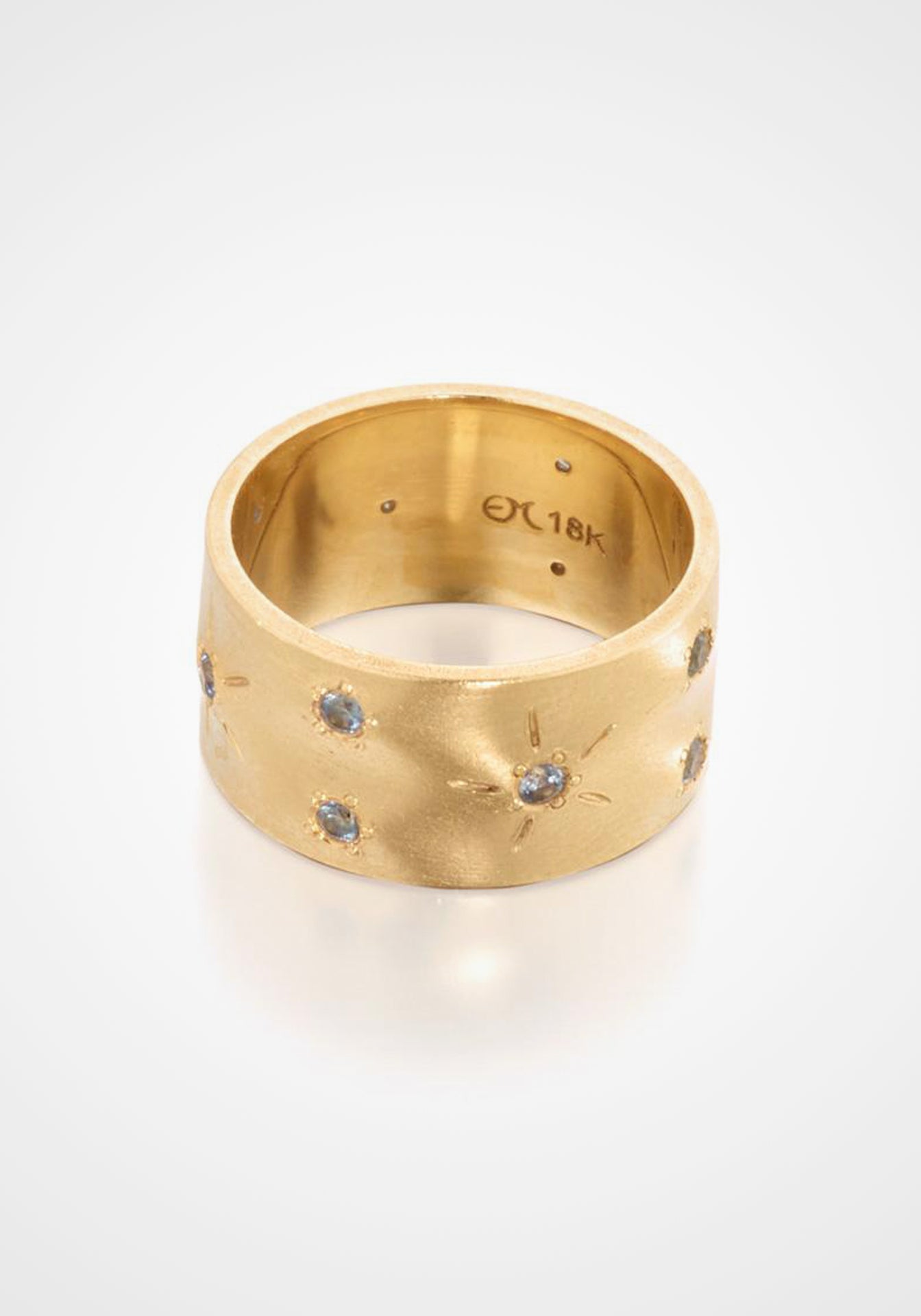 Cigar Band, 18K Yellow Gold + Sapphire Ring